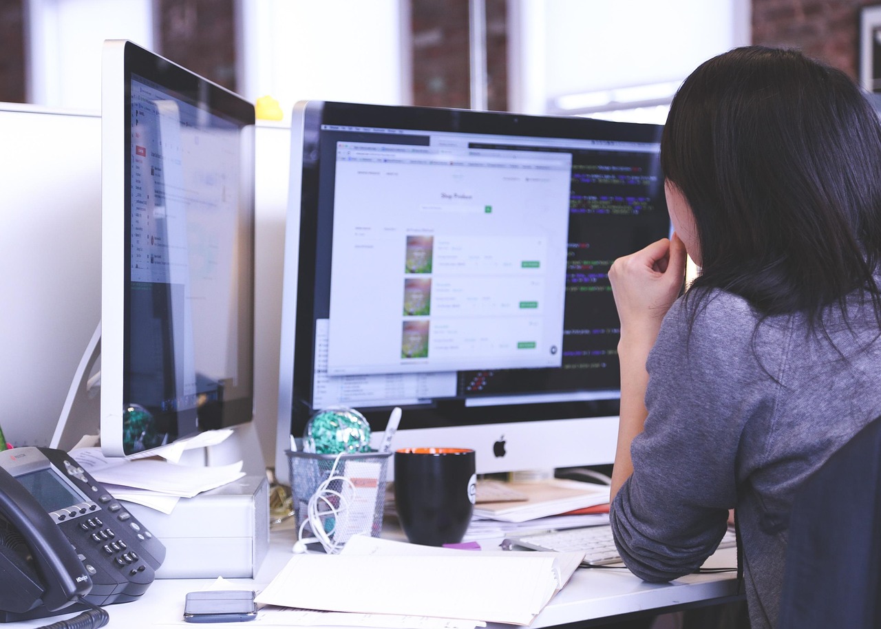 découvrez l'univers des startups : définitions, conseils pour lancer votre projet, tendances et actualités sur les jeunes entreprises innovantes en france et dans le monde.