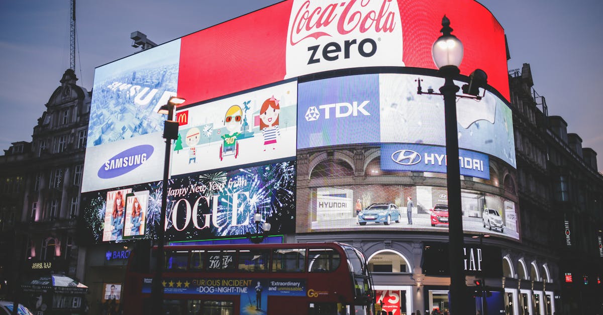 découvrez l'univers de la publicité, où créativité et stratégie se rencontrent pour captiver et engager votre audience. explorez les tendances, les techniques et les outils essentiels pour maximiser l'impact de vos campagnes publicitaires.
