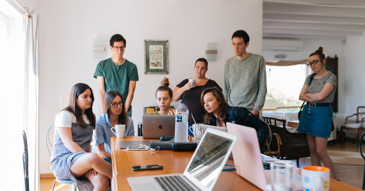 découvrez l'univers de l'entrepreneuriat avec des conseils pratiques, des stratégies innovantes et des témoignages inspirants pour aider les entrepreneurs à réaliser leurs ambitions et à transformer leurs idées en succès.