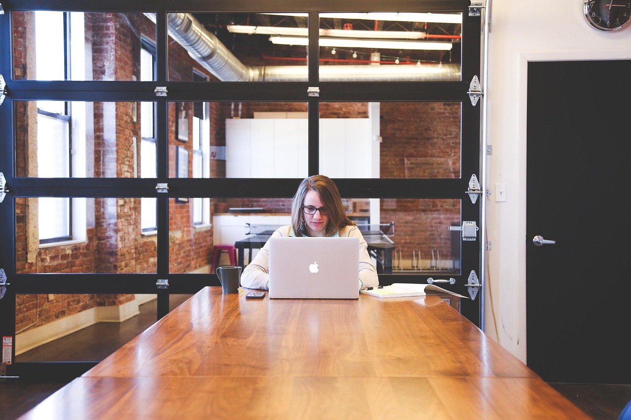 découvrez les meilleures stratégies de marketing pour augmenter la visibilité de votre entreprise, attirer plus de clients et stimuler vos ventes de manière efficace.