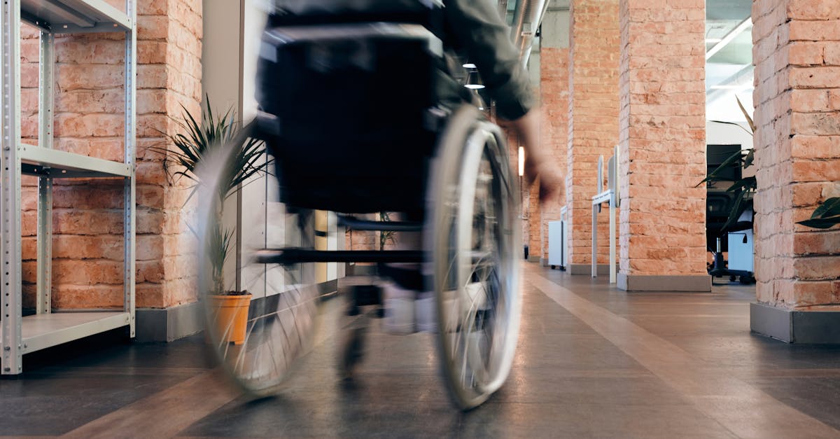 découvrez l'accessibilité, un concept essentiel qui vise à rendre les environnements, les services et les technologies utilisables par tous, y compris les personnes en situation de handicap. explorez les meilleures pratiques, les normes et les outils pour améliorer l'inclusion et favoriser l'égalité des chances.