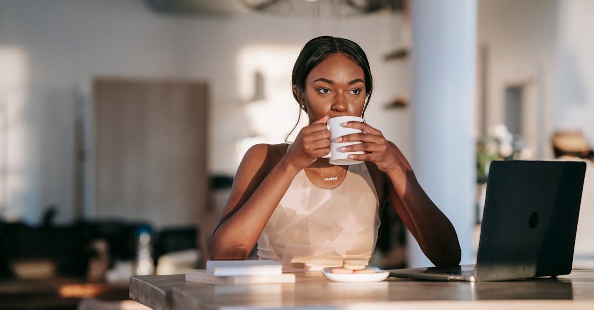 découvrez l'entrepreneuriat social, une approche innovante qui combine impact social et viabilité économique. apprenez comment des initiatives responsables transforment des communautés, encouragent la durabilité et ouvrent la voie à un avenir meilleur.