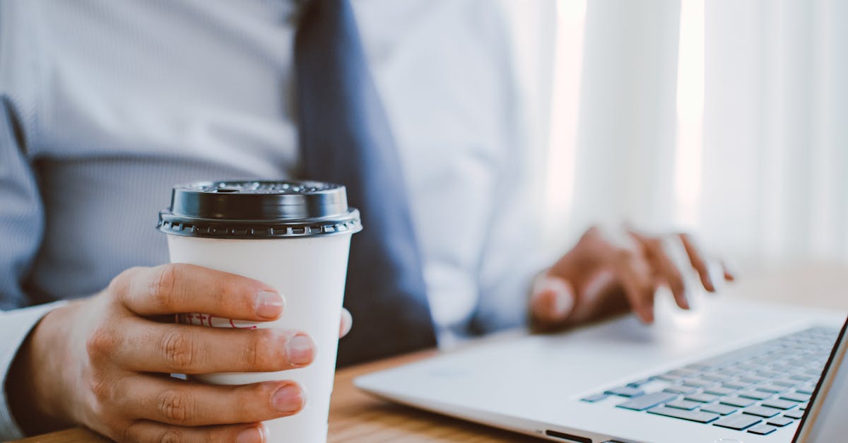 découvrez le monde de l'entrepreneuriat : astuces, conseils et stratégies pour réussir en tant qu'entrepreneur. explorez les différentes étapes pour lancer votre propre entreprise et surmonter les défis du marché.