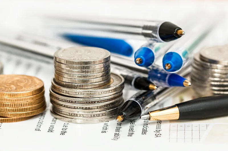Fonds en euros ou unités de compte : que choisir pour 10 ans ?