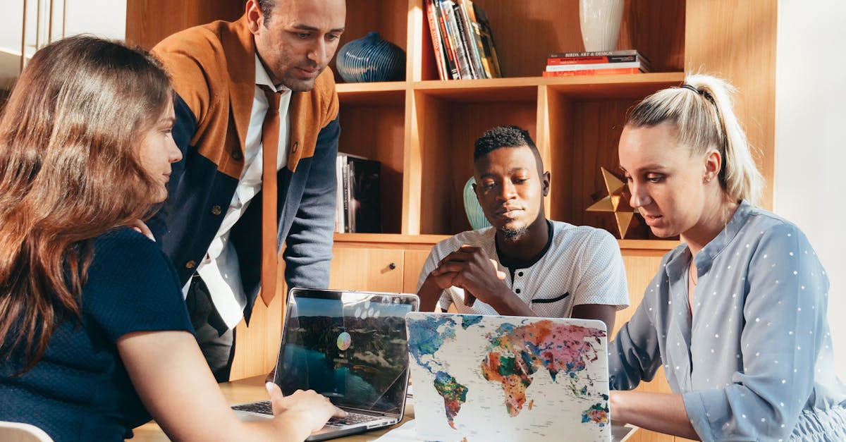 Des idées à la création : témoignages d’entrepreneurs créatifs